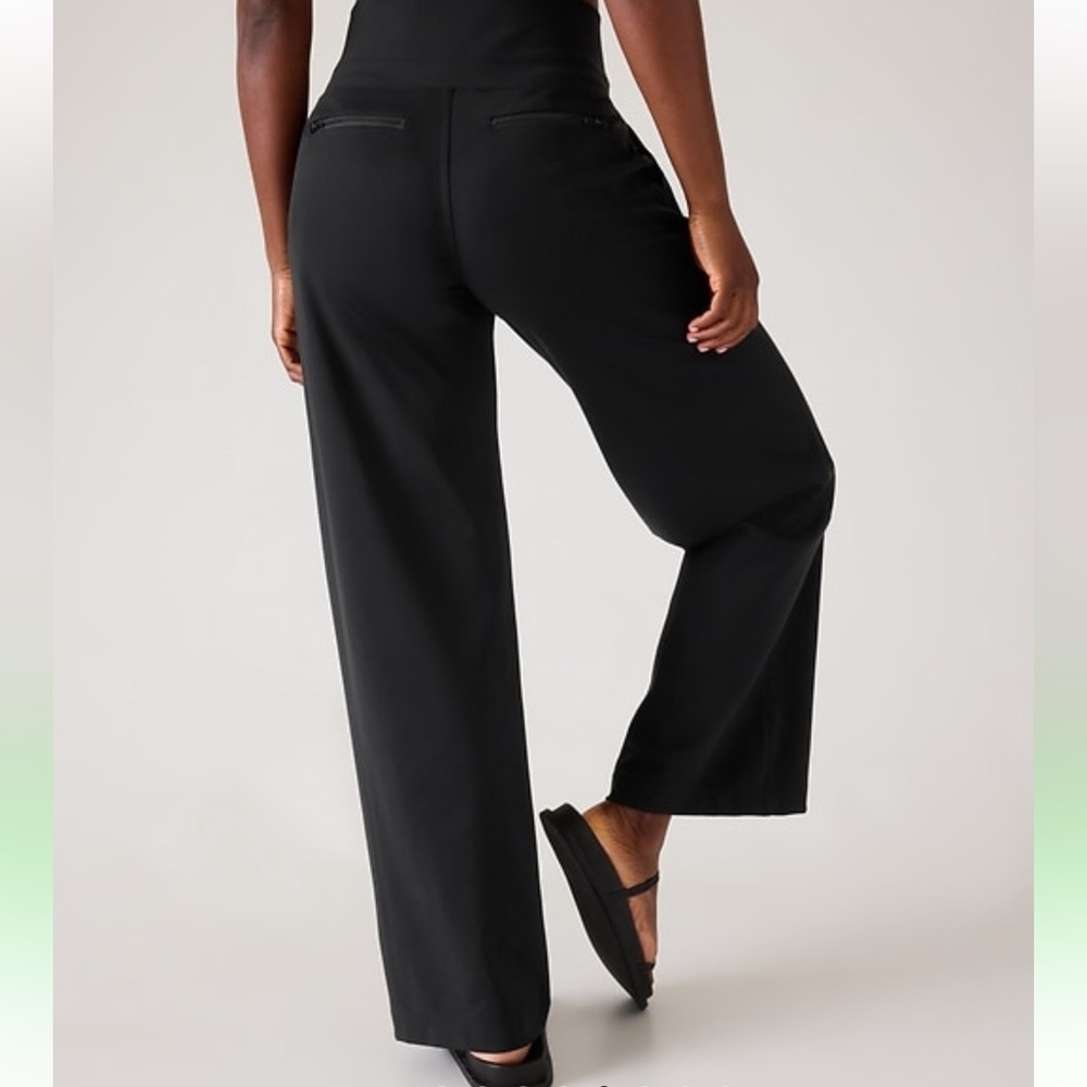 Athleta-VENICE HIGH RISE WIDE LEG pants. EUC Size Large Office Casual Comfy